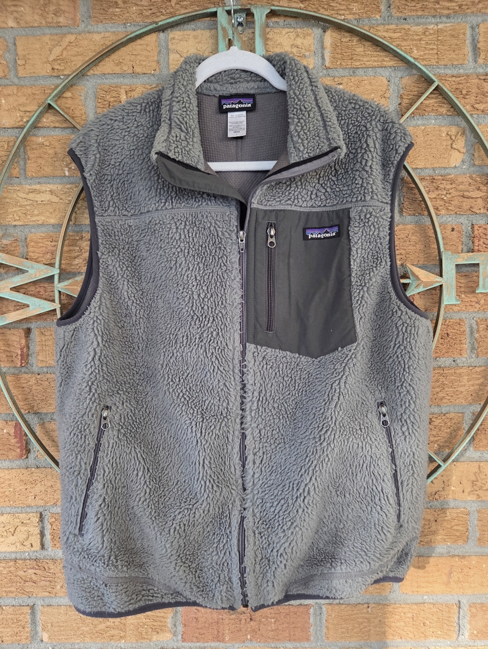 Patagonia Mens L Retro-X Deep Pile Fleece Vest Full Zip Nickel Gray 23047